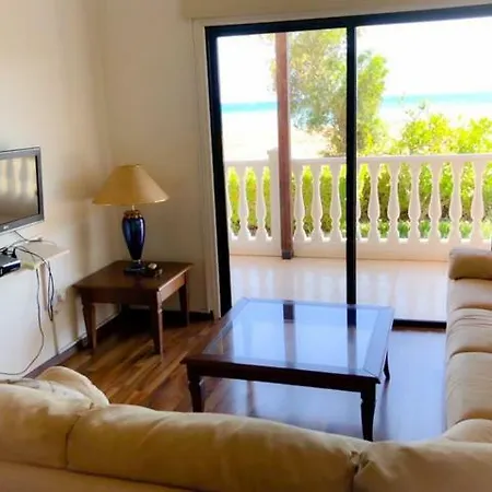 Βίλα Kermia Beach Λάρνακα